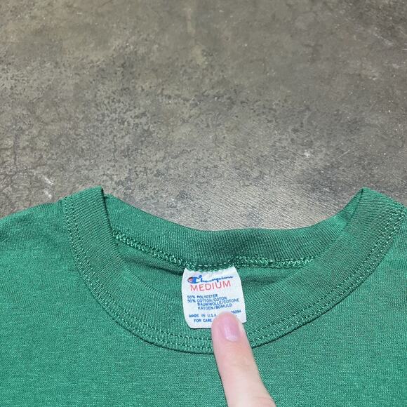 Vintage 80s Champion Green Drinking Saying T-Shirt - Picture 3 of 3